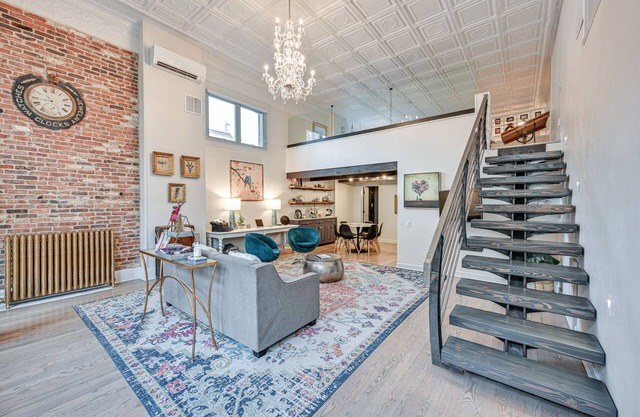 0776: Walk to Arkansas River: Historic Palace Loft
