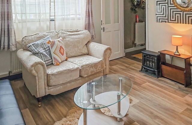1 bedroom accommodation in Knighton-on-Teme, Tenbury Wells