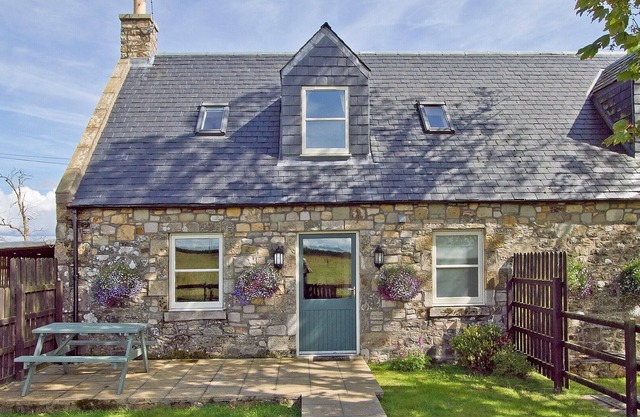 1 bedroom accommodation in By Carnwath