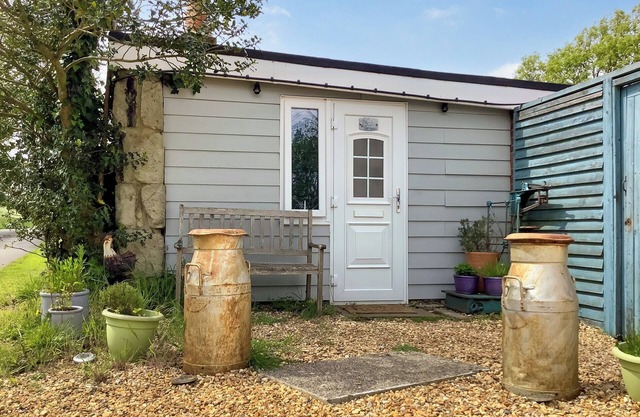 1 bedroom accommodation in Roud