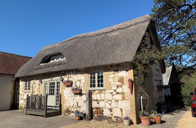 1 bedroom accommodation in Brighstone, near Yarmouth