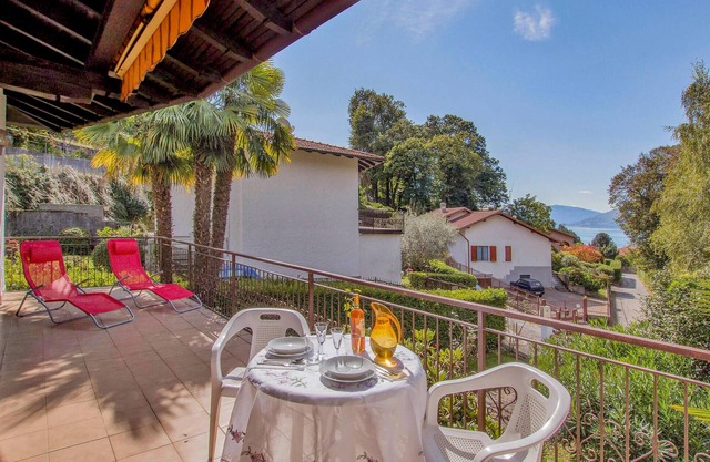1 bedroom cozy home in Luino (VA)