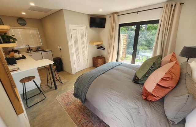 1 Bedroom self catering cottage.
