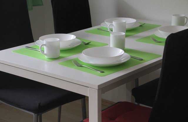 1 Studio Flat walking distance to ski lifts (we have 2 in the same building)