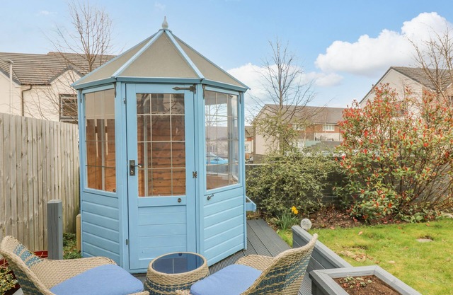 10 Goodhope Gardens