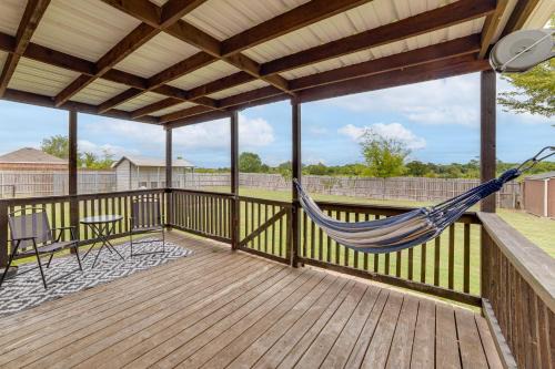 10 Mi to Lake Tawakoni Family Wills Point Getaway