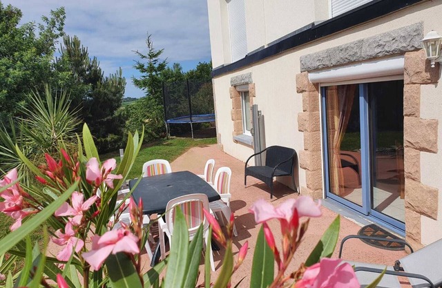 10 minutes from the beach! Ideal apartment for families