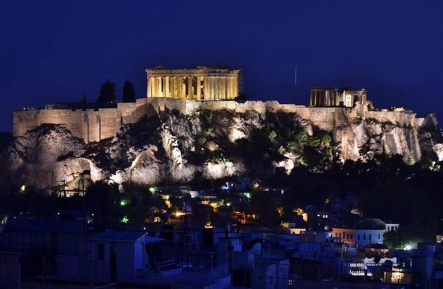 10 Minutes to Acropolis, Be Cozy and Relax