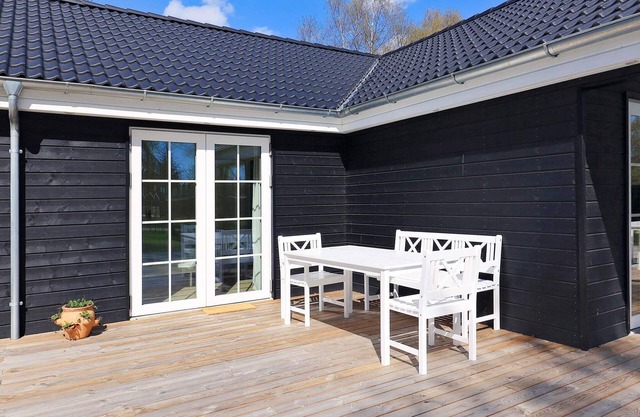 10 person holiday home in Hals