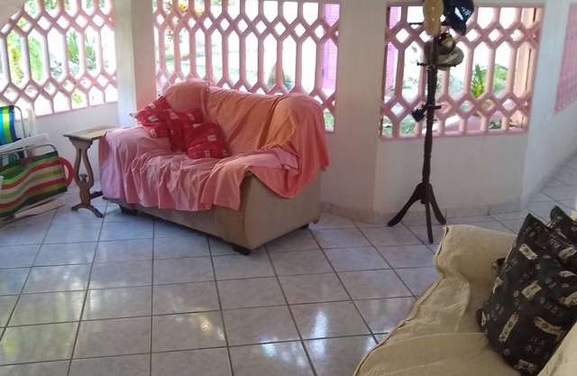100m da praia, piscina, caiacs, 5Q/14 camas, WiFi 5G, baia calma de alto padrao