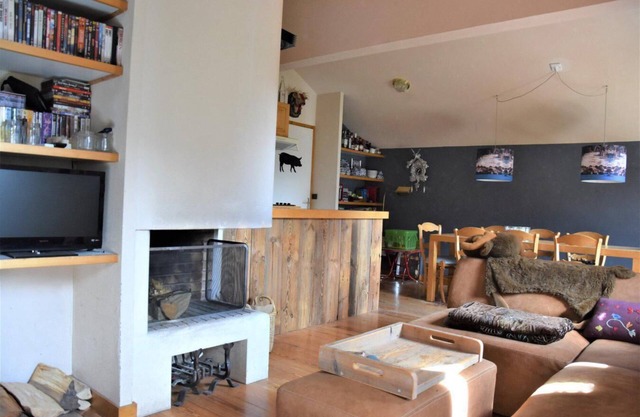 100m from ski slopes, 3rd floor, balcony, tv, ski locker, 75m², Pralognan-la-Vanoise