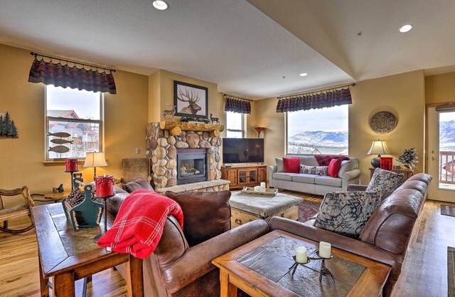11 Mi to Keystone: Silverthorne Condo w/Deck