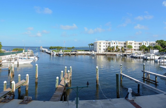 122 Mariners Club Key Largo | 2 Bed, 2.5 Bath