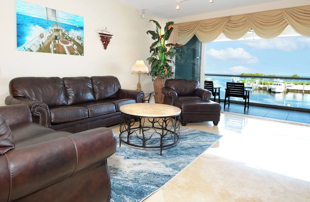 124 Mariners Club Key Largo | 2 Bed, 2.5 Bath