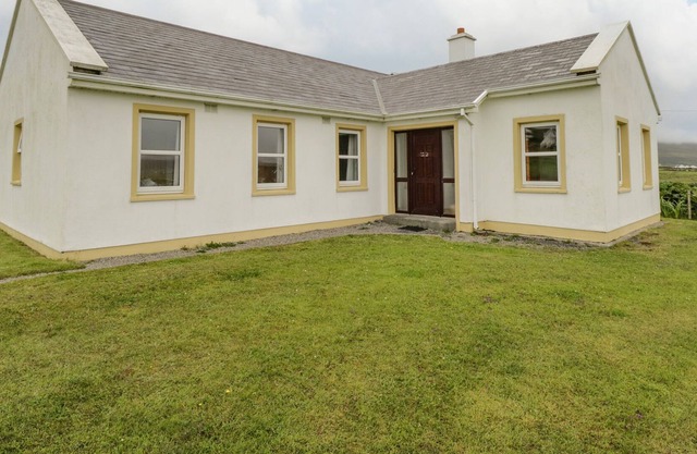 13 TRAWMORE COTTAGES, pet friendly in Keel, County Mayo