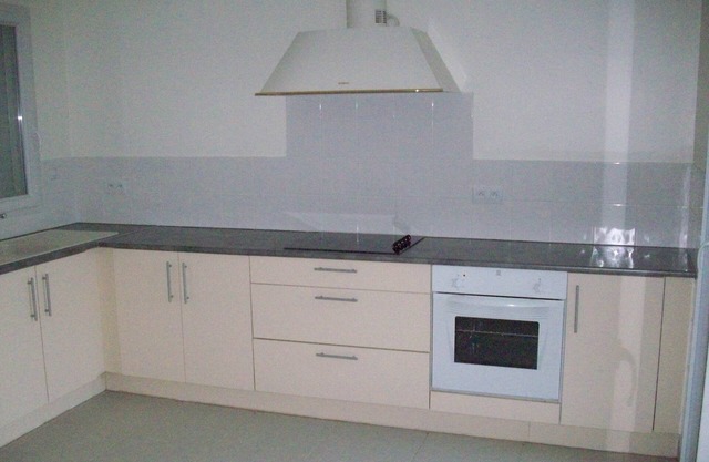130 m2 house for 2 to 8 people, 400 m from the beach, 200 m from the golf course,