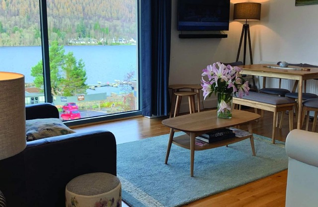 14 Loch View in Kenmore