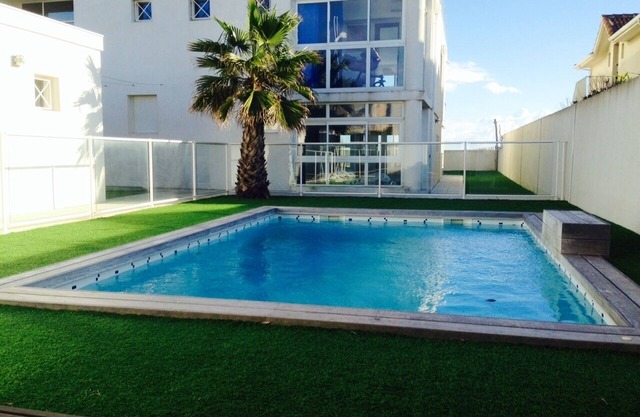 140 M2 LARGE STANDING APARTMENT/1st LINE/SEA VIEW/DIRECT POOL