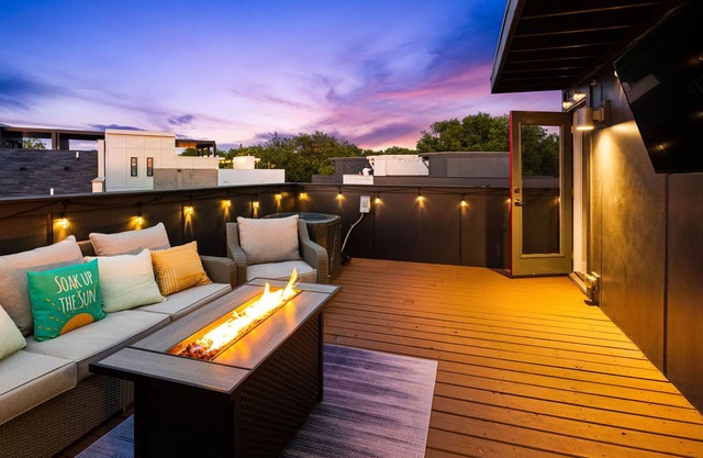 15% Off Sept - Great Reviews - Fire Pit - 8 Beds!