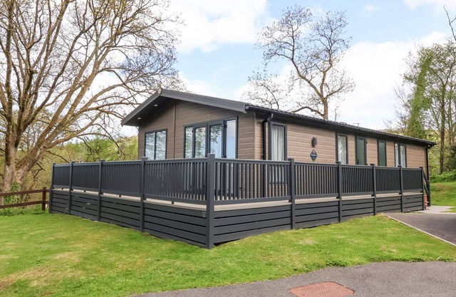 16 MANLEIGH PARK, family friendly, with a garden in Combe Martin