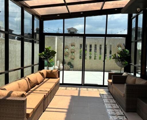 17 Riada Villa