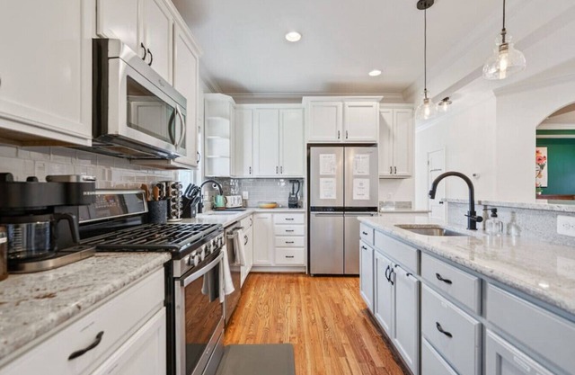 1703 S Oakland · Arlington's Best House