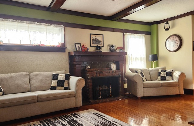 1800s Home, Train-Themed Decor, Walk to Downtown & Attractions, Exclusive Perks