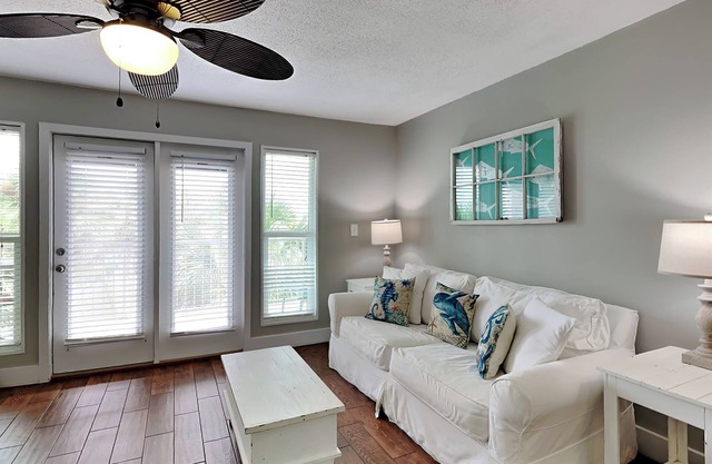 1BD/1BA Condo with Hallway Bunks, Steps to Public Beach, Pool + Hot Tub