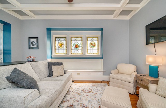 1st floor 2-bedroom with off-street parking