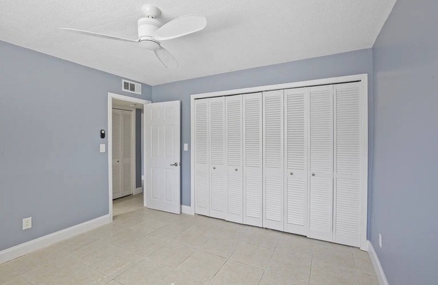 2 bed one bath/furnished, laundry on site carport pool boat docks in clearwater