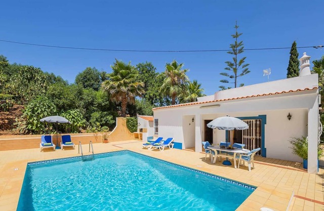 2 Bed villa few minutes drive from resort centre
