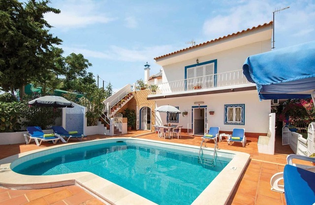 2 bed villa on the Outskirts of Albuferia