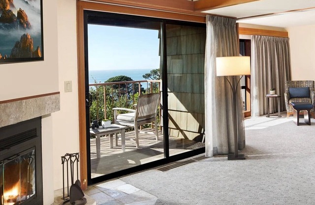 2 Beddroom Villia 4 Nignts at Highland Inn for Pebble Beach Concours d'Elegance