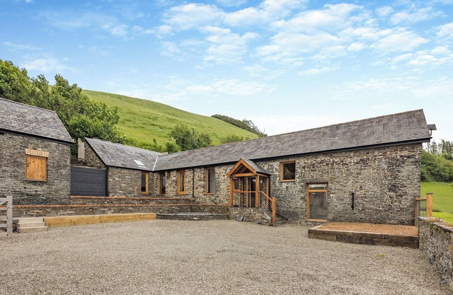 2 bedroom accommodation in Southgate, near Aberystwyth