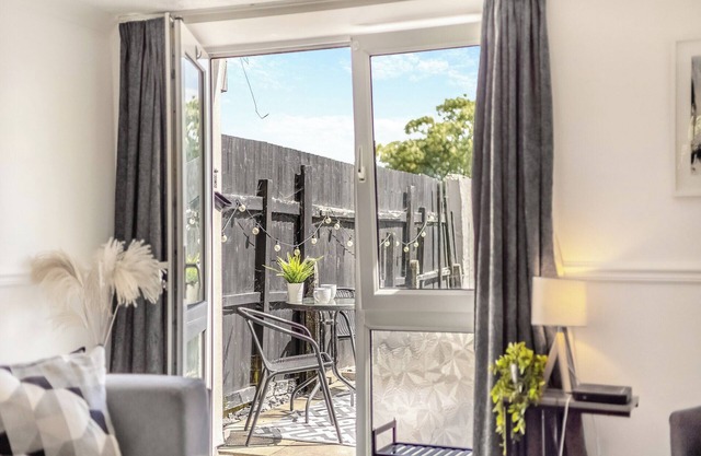 2 bedroom accommodation in Tyn-Y-Gongl