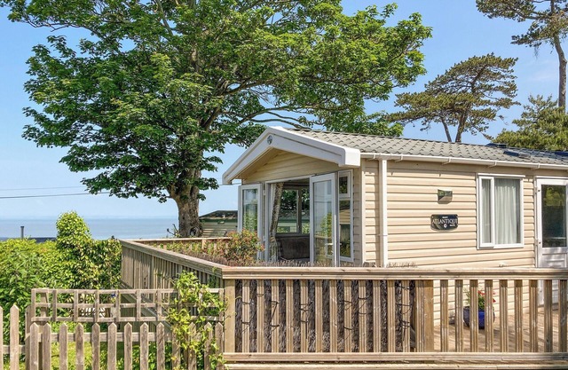 2 bedroom accommodation in West Quantoxhead, near Watchet