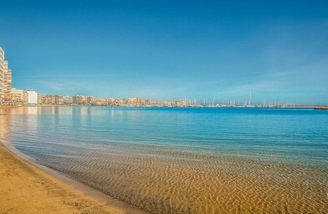 2 bedroom accommodation in Torrevieja