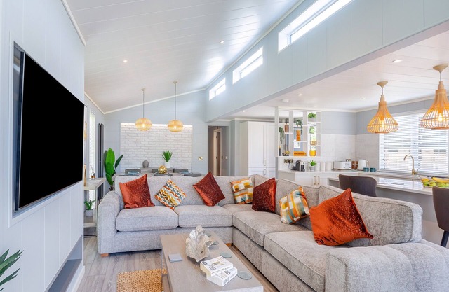 2 bedroom accommodation in Benllech