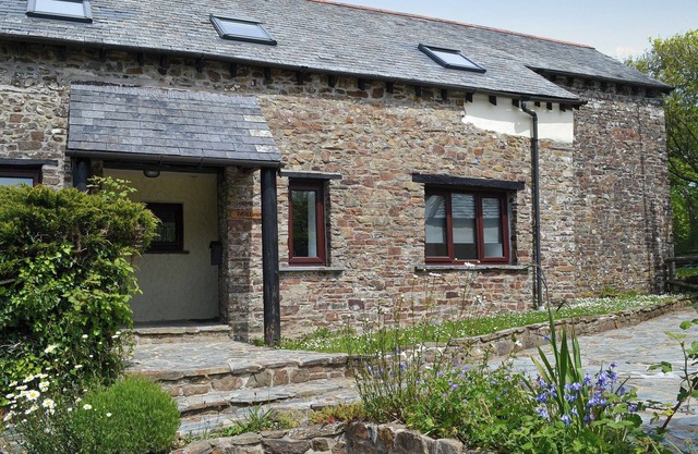 2 bedroom accommodation in Woolfardisworthy, near Bideford
