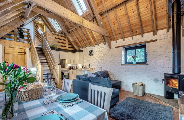 2 bedroom accommodation in Clevedon