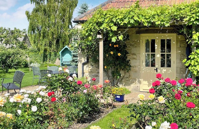2 bedroom accommodation in Tarlton, Cirencester