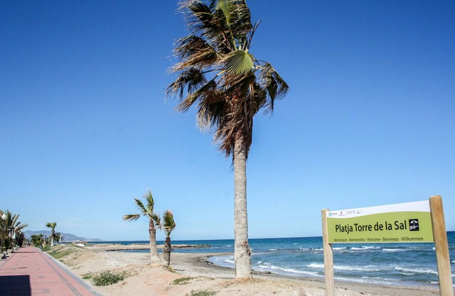 2 bedroom accommodation in Cabanes