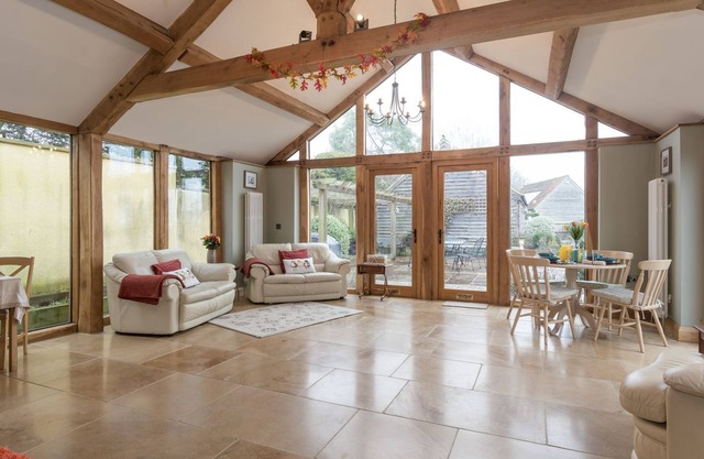 2 bedroom accommodation in Frampton-on-Severn, near Stroud