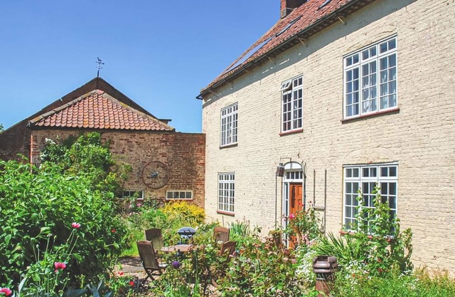 2 bedroom accommodation in Stillingfleet, York