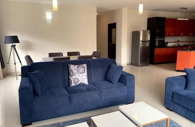 2-Bedroom Air-Conditioned Apartment 125 m² - Kitchen and Terrace