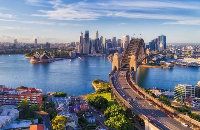 2 Bedroom Apartment @ Kent Street Sydney CBD