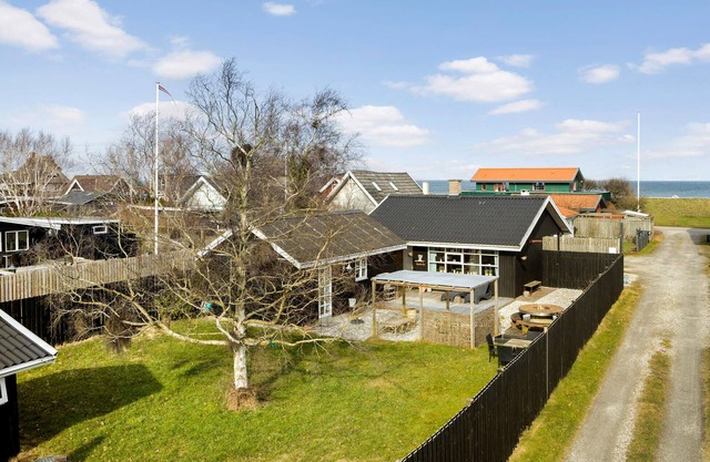 2 bedroom awesome home in Otterup