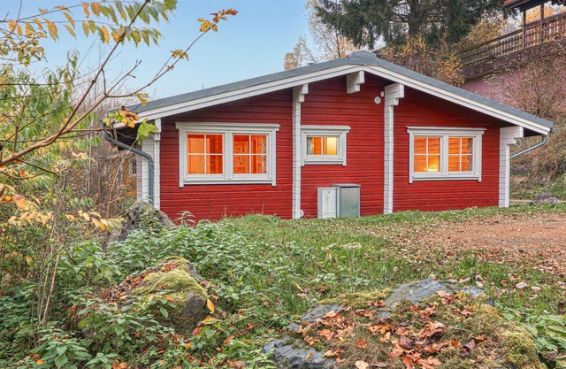 2 bedroom beautiful home in Masserberg