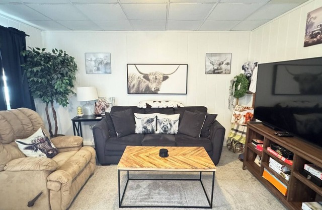 2-bedroom cottage in beautiful near Skyline Drive, Massanutten & Charlottesville