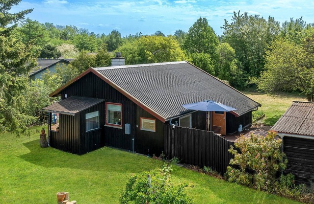 2 bedroom gorgeous home in Eskebjerg